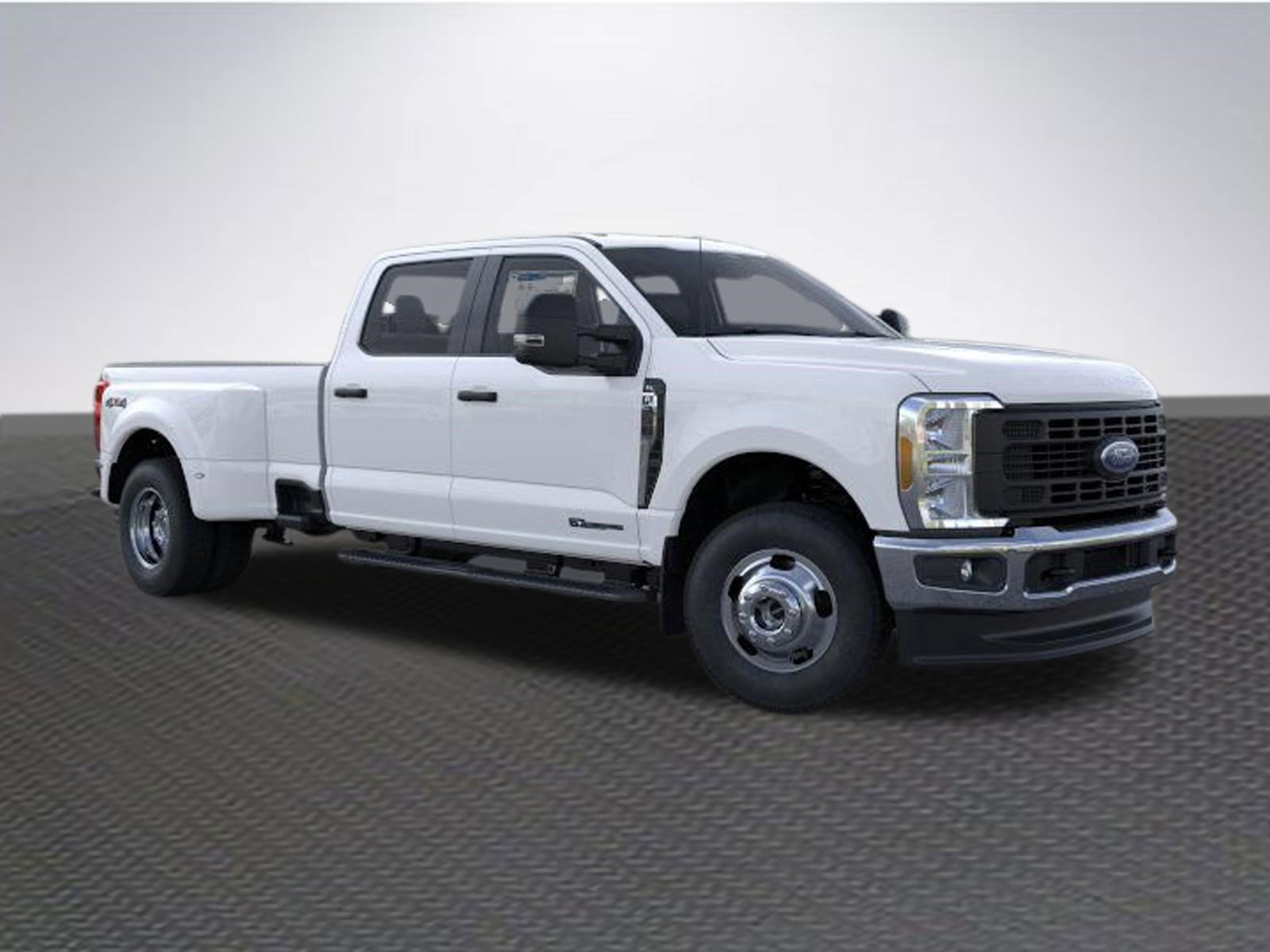 New 2026 Ford F350 4x4 Crew Cab DRW Super Duty image 7