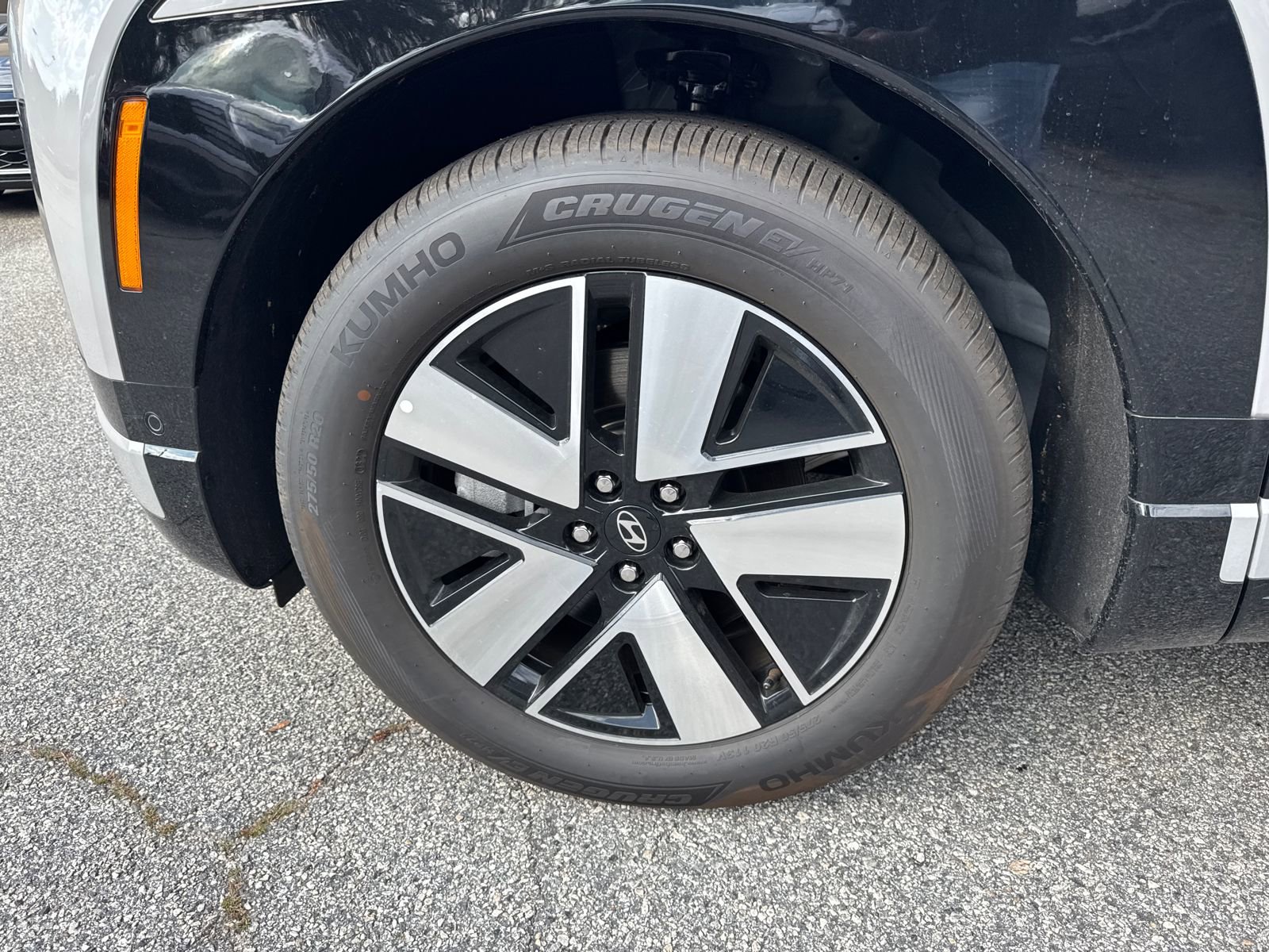 New 2026 Hyundai Ioniq 9 SEL image 11