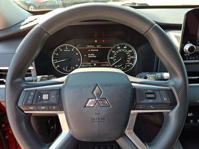 Used 2023 Mitsubishi Outlander ES FWD image 19