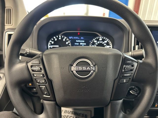 Used 2025 Nissan Frontier SV image 22