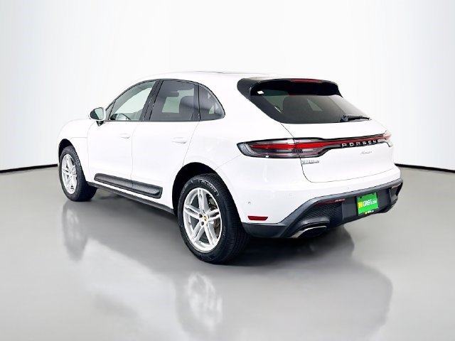 Used 2023 Porsche Macan AWD/4WD image 7