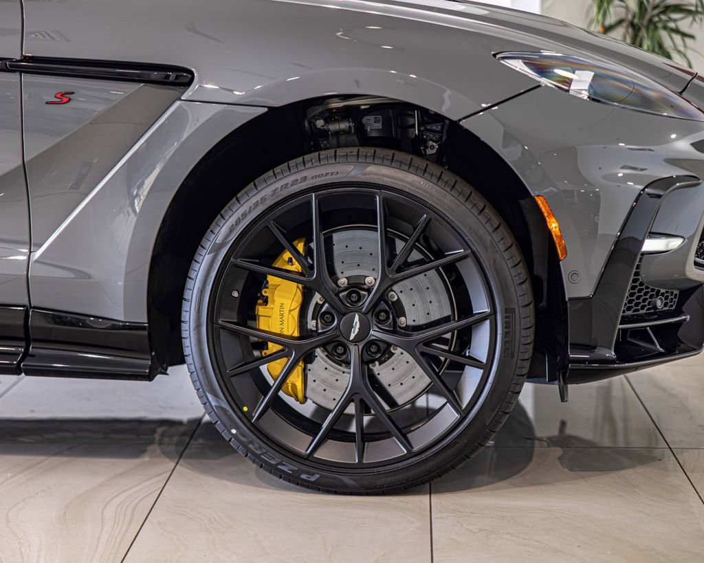 New 2026 Aston Martin DBX S AWD/4WD image 10