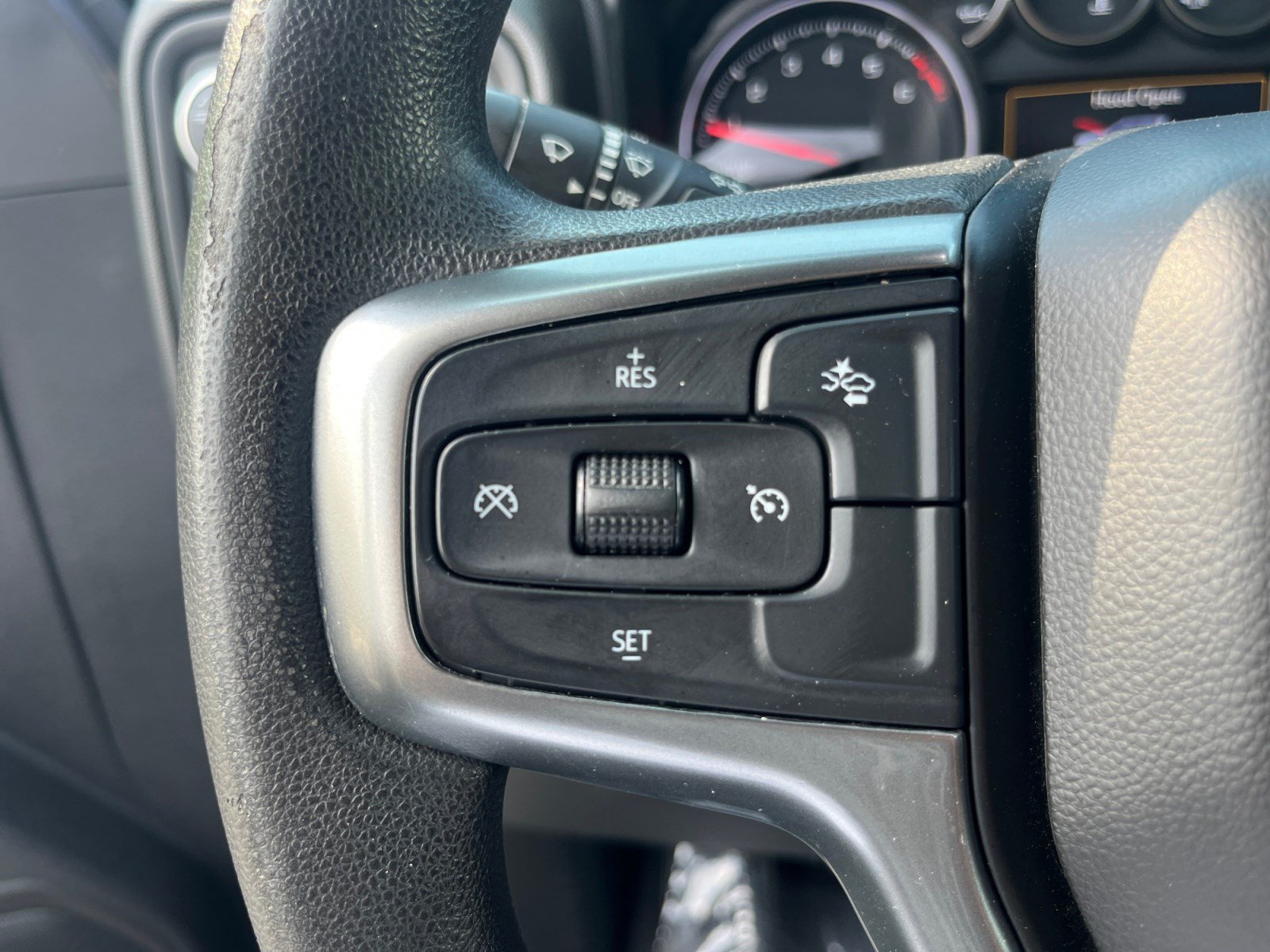 Used 2021 Chevrolet Silverado 1500 Custom w/ Safety Confidence Package AWD/4WD image 14