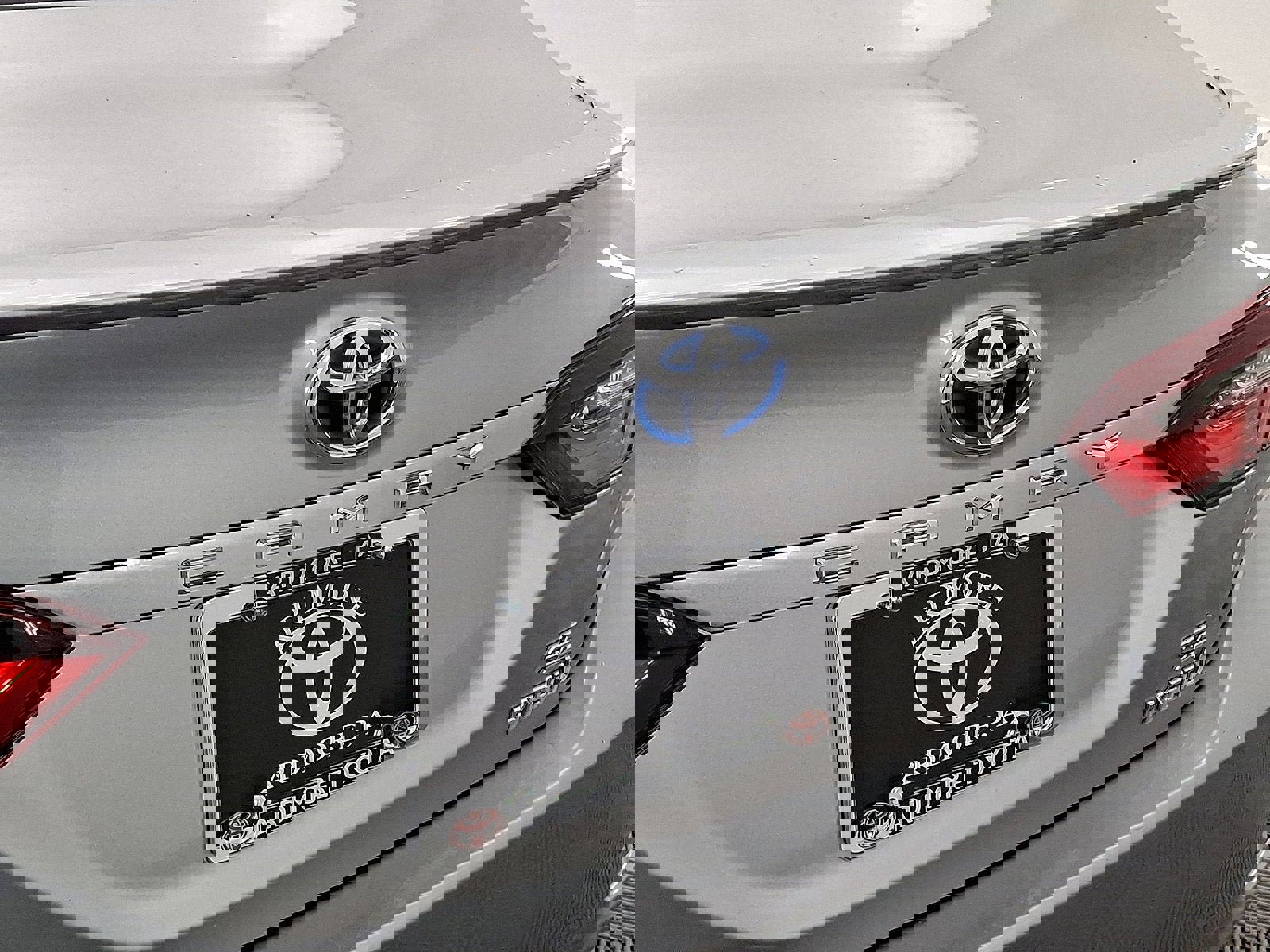 Certified 2024 Toyota Camry SE FWD image 23