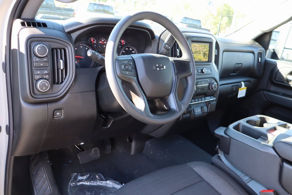 New 2026 Chevrolet Silverado 2500 Custom w/ Custom Value Package image 5