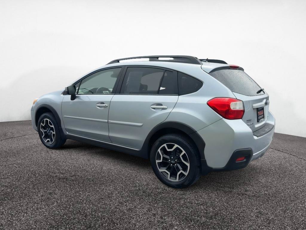 Used 2016 Subaru Crosstrek 2.0i Premium AWD/4WD image 6