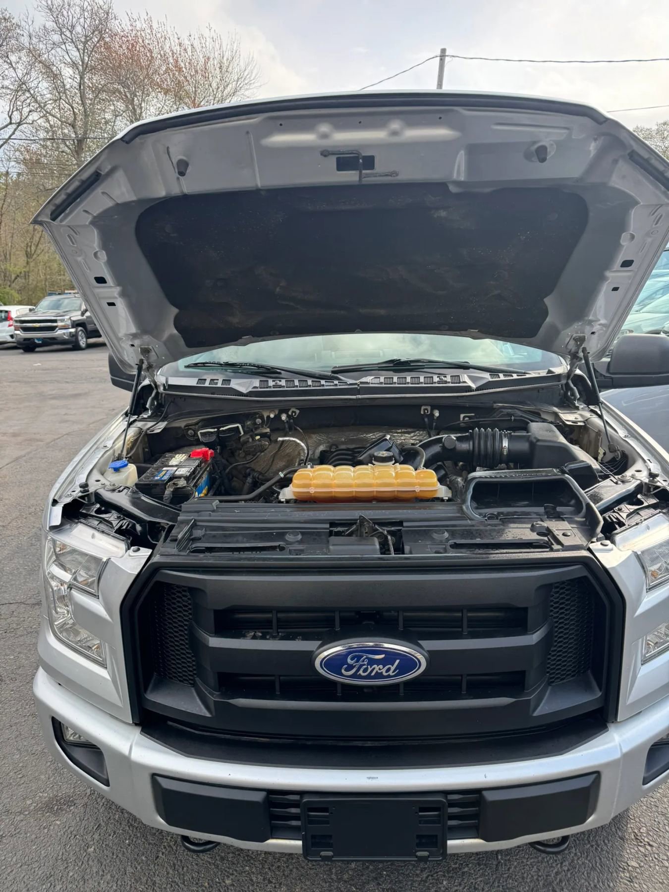 Used 2015 Ford F150 XL w/ Equipment Group 101A Mid AWD/4WD image 14