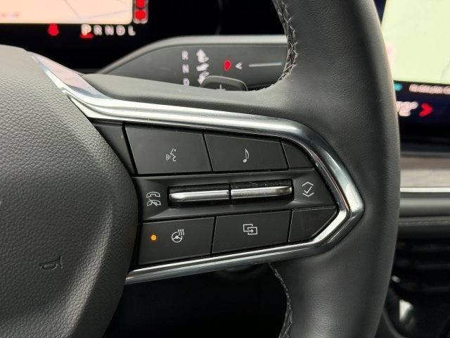 Used 2025 Chevrolet Tahoe Z71 w/ Comfort Package image 37