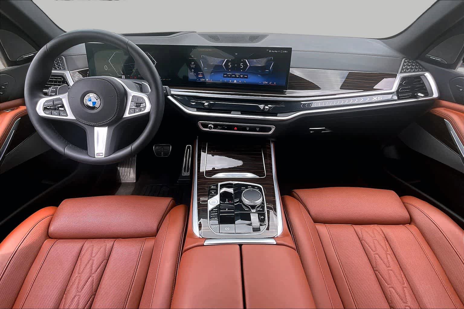 Used 2026 BMW X5 sDrive40i w/ M Sport Package RWD image 14