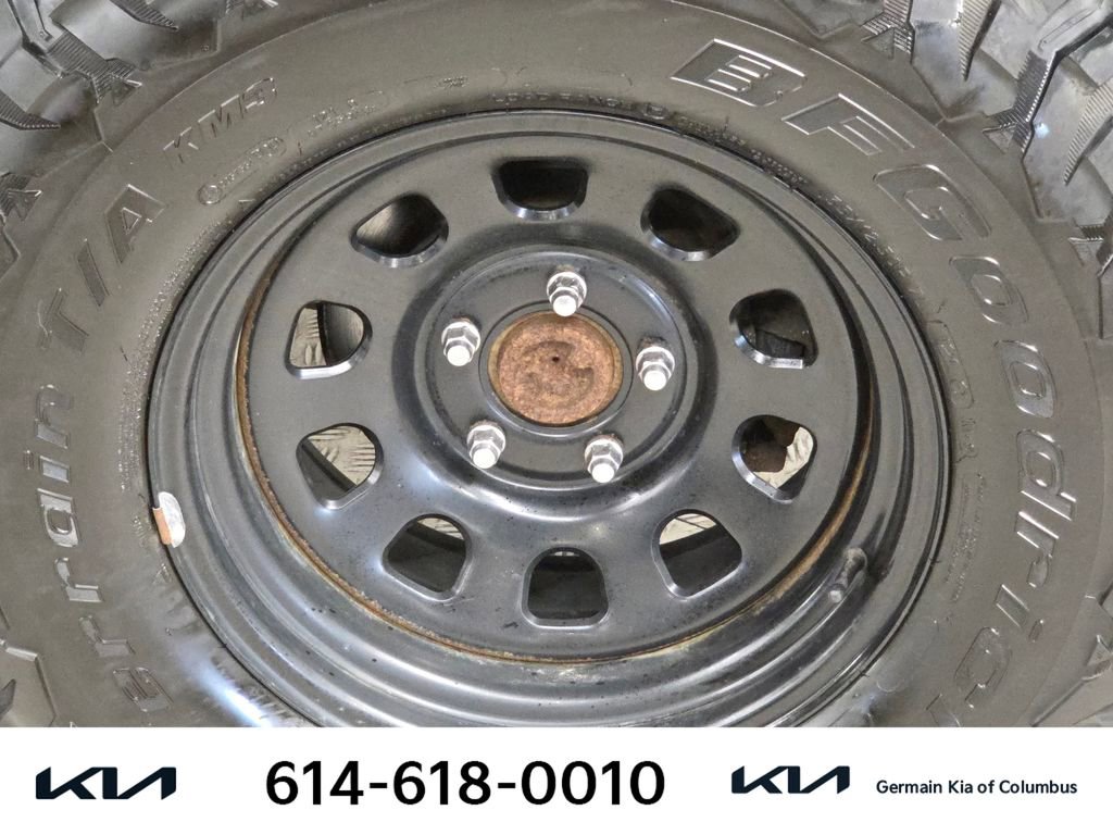 Used 2013 Jeep Wrangler Rubicon w/ PWR Convenience Group AWD/4WD image 13