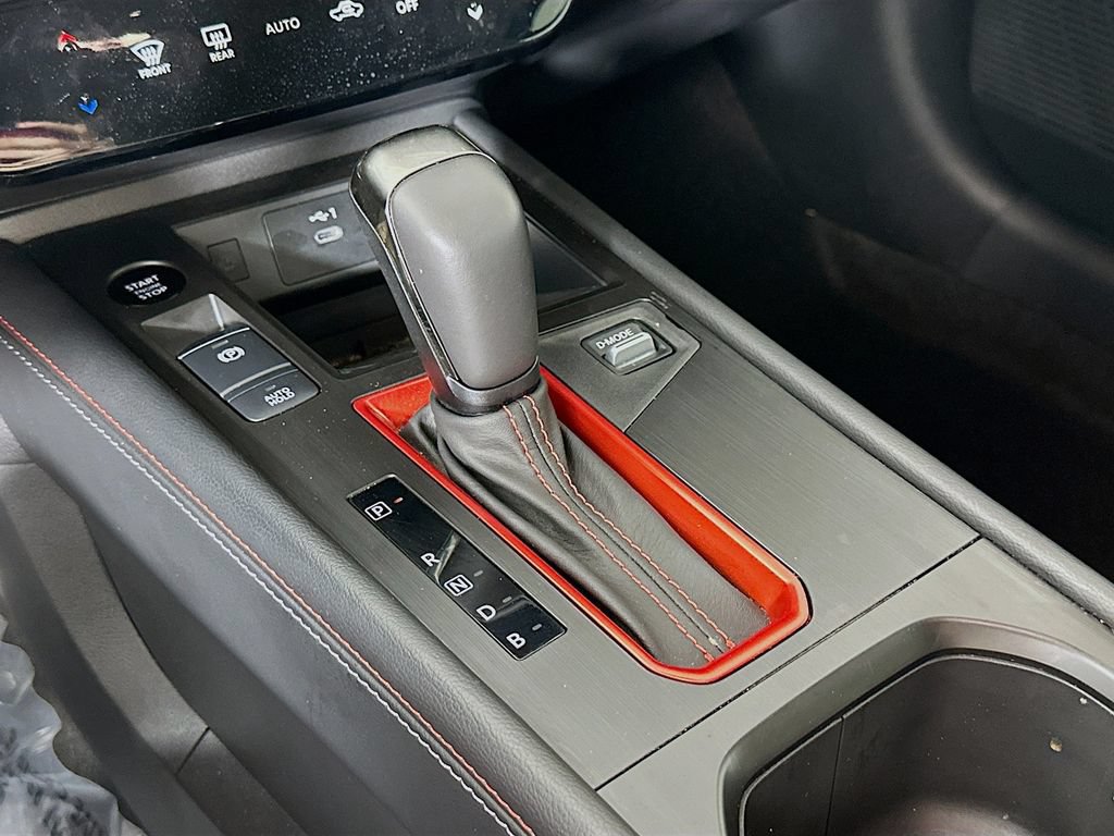 Certified 2025 Nissan Kicks SR AWD/4WD image 23