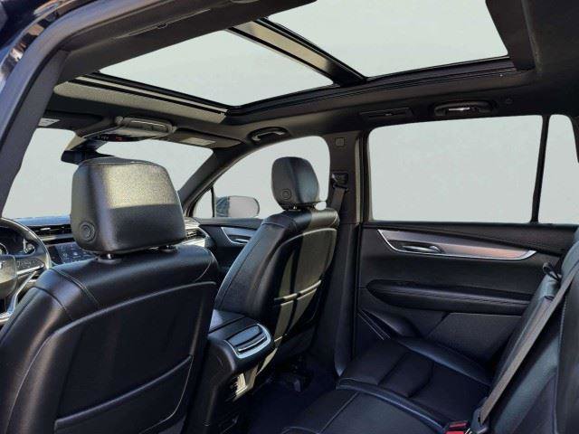 Used 2024 Cadillac XT6 Luxury w/ LPO, Floor Liner Package FWD image 42