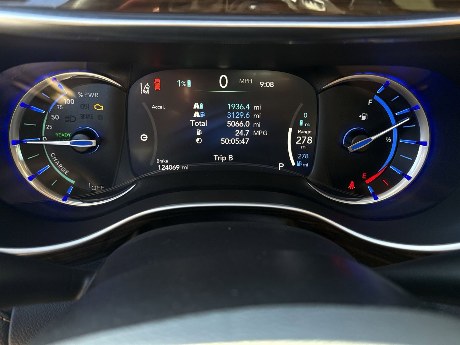 Used 2021 Chrysler Pacifica Pinnacle image 17