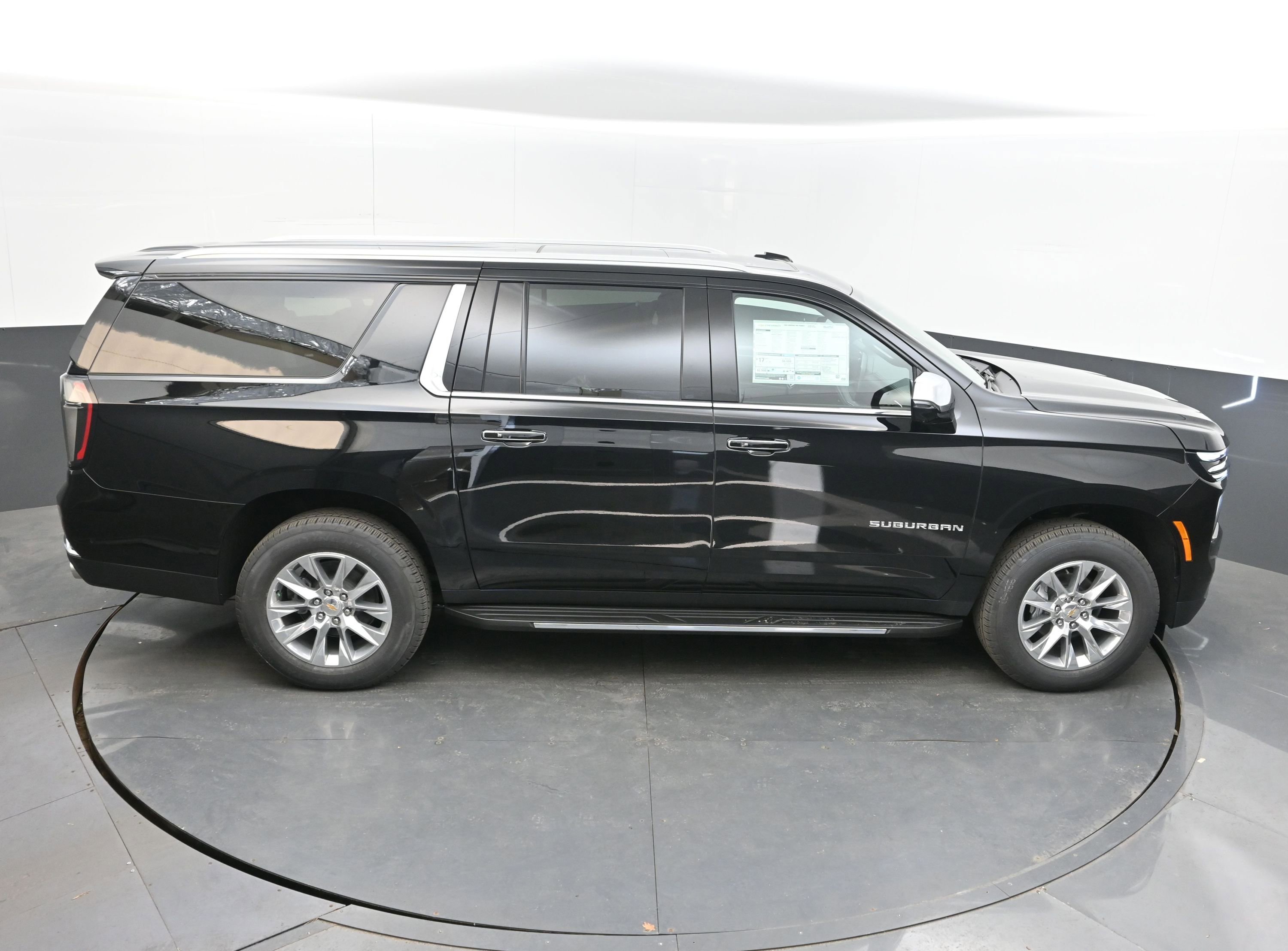 New 2026 Chevrolet Suburban Premier RWD image 30