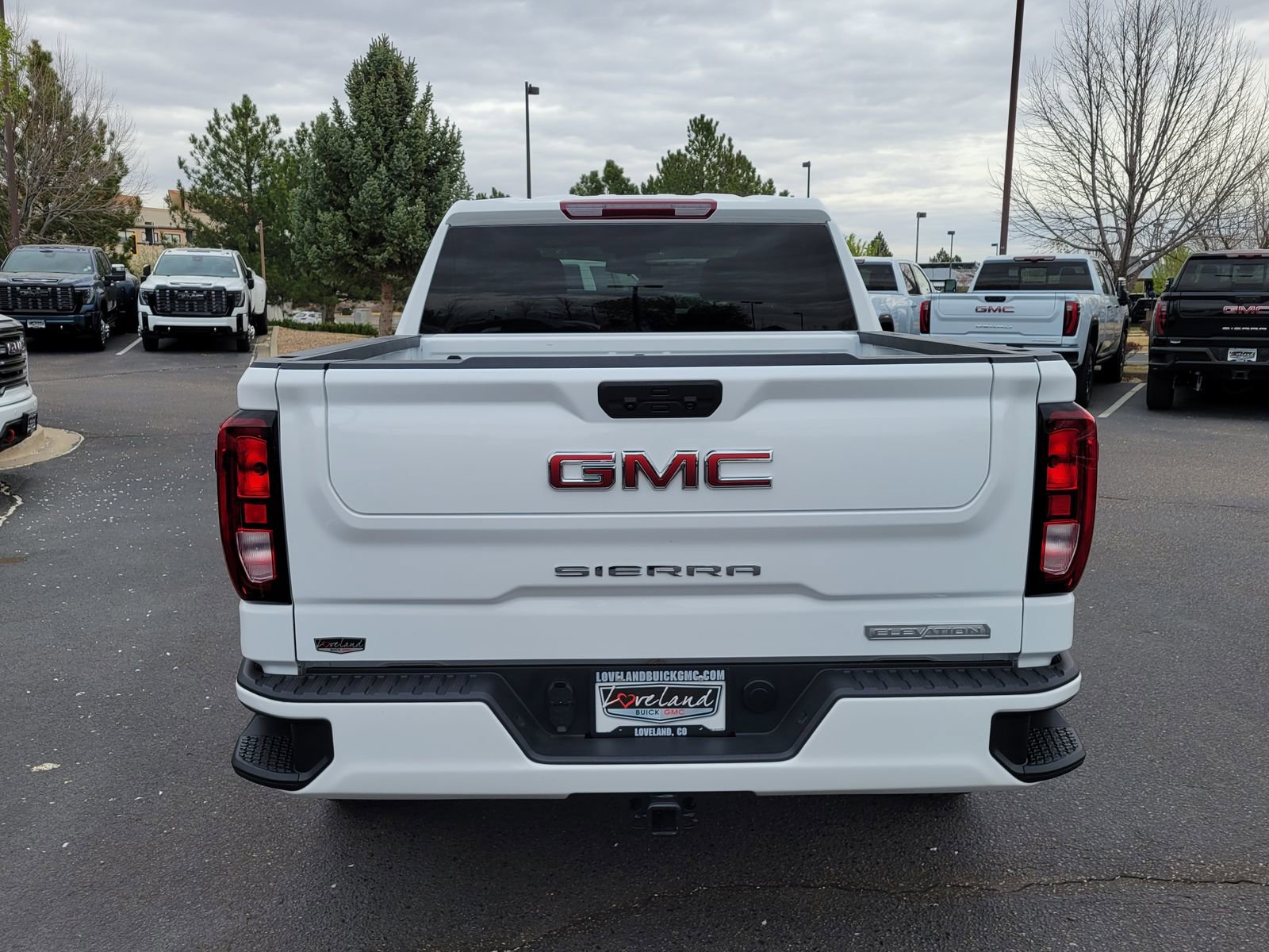 Used 2025 GMC Sierra 1500 Elevation image 4