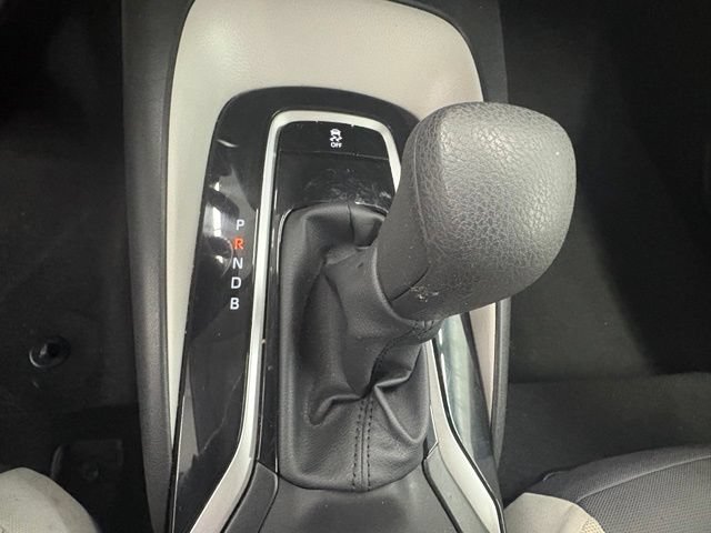 Used 2024 Toyota Corolla LE FWD image 28