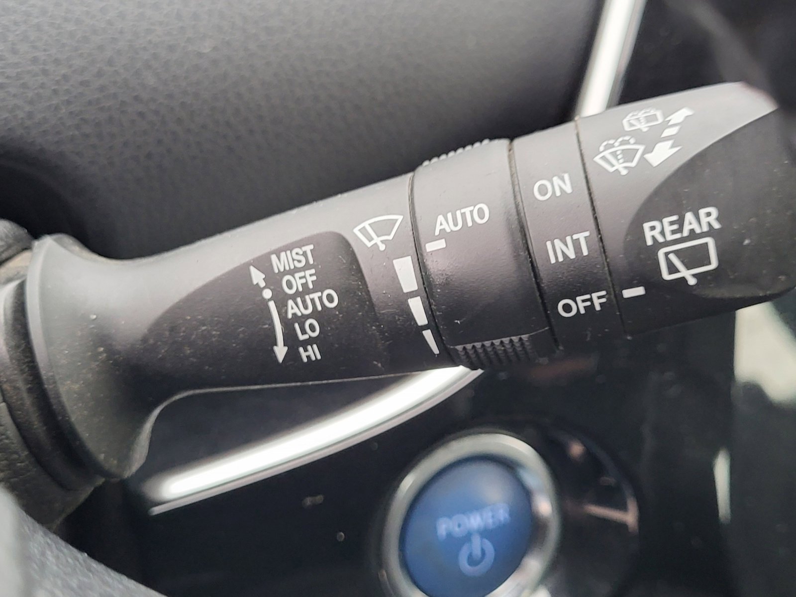 Used 2021 Toyota Prius XLE w/ Carpet Mat Package (TMS) image 33