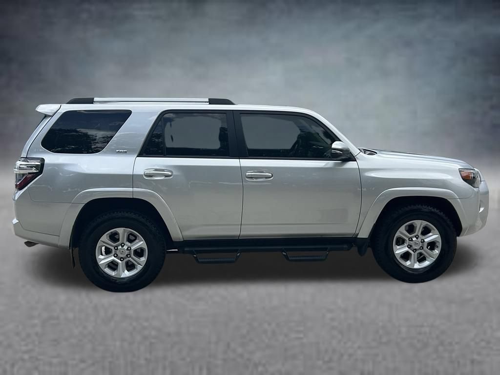 Used 2021 Toyota 4Runner SR5 Premium w/ Moonroof Package RWD image 6