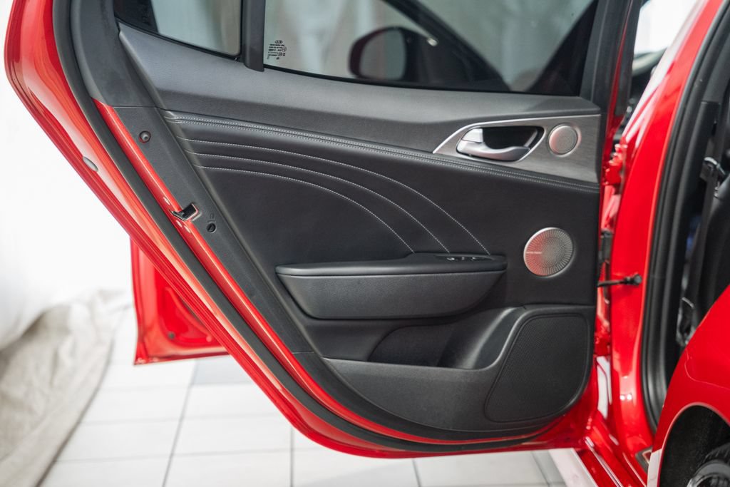 Used 2022 Kia Stinger GT2 AWD/4WD image 36