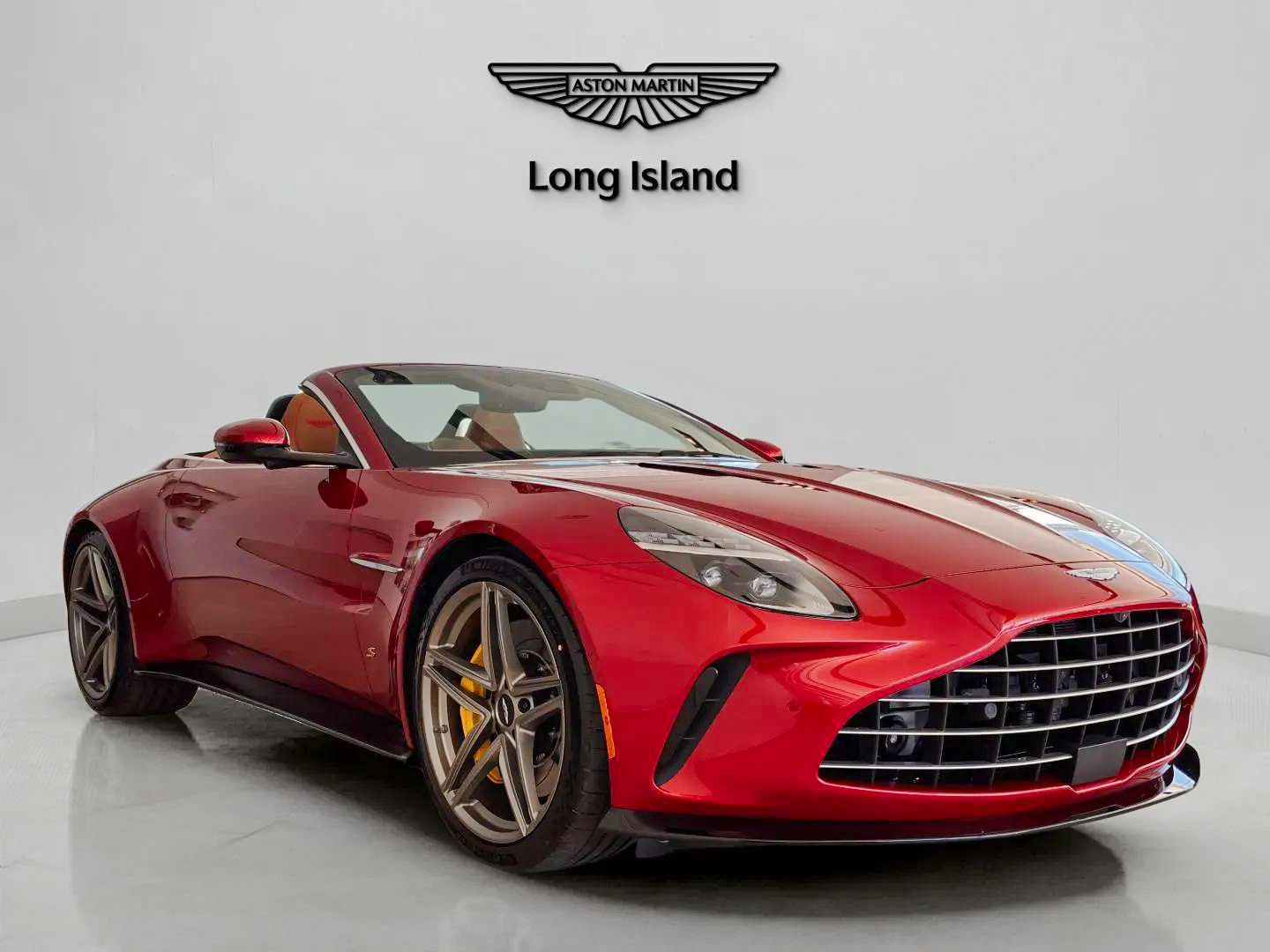 New 2026 Aston Martin V8 Vantage S image 4