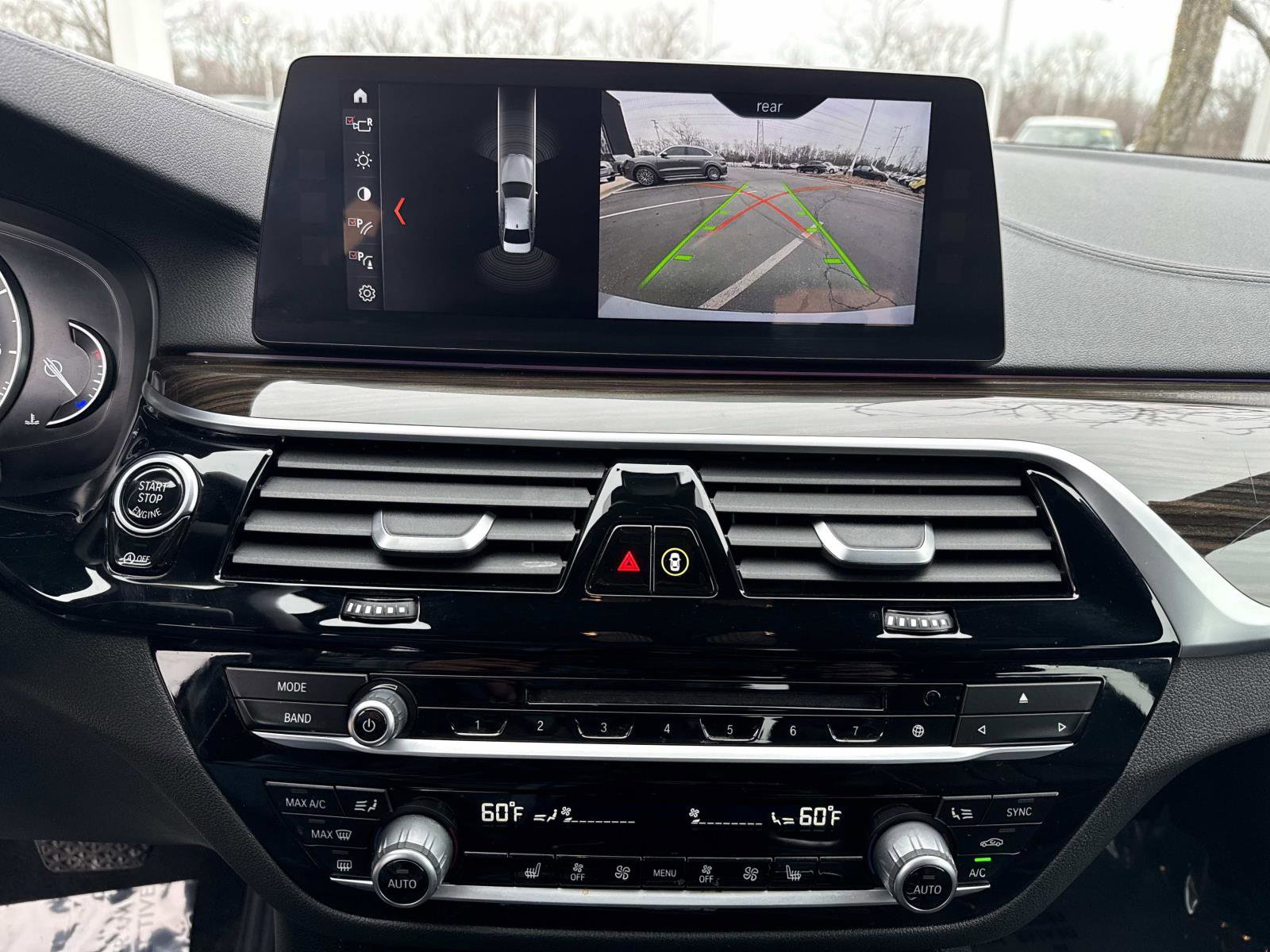 Used 2018 BMW 530i xDrive AWD/4WD image 26