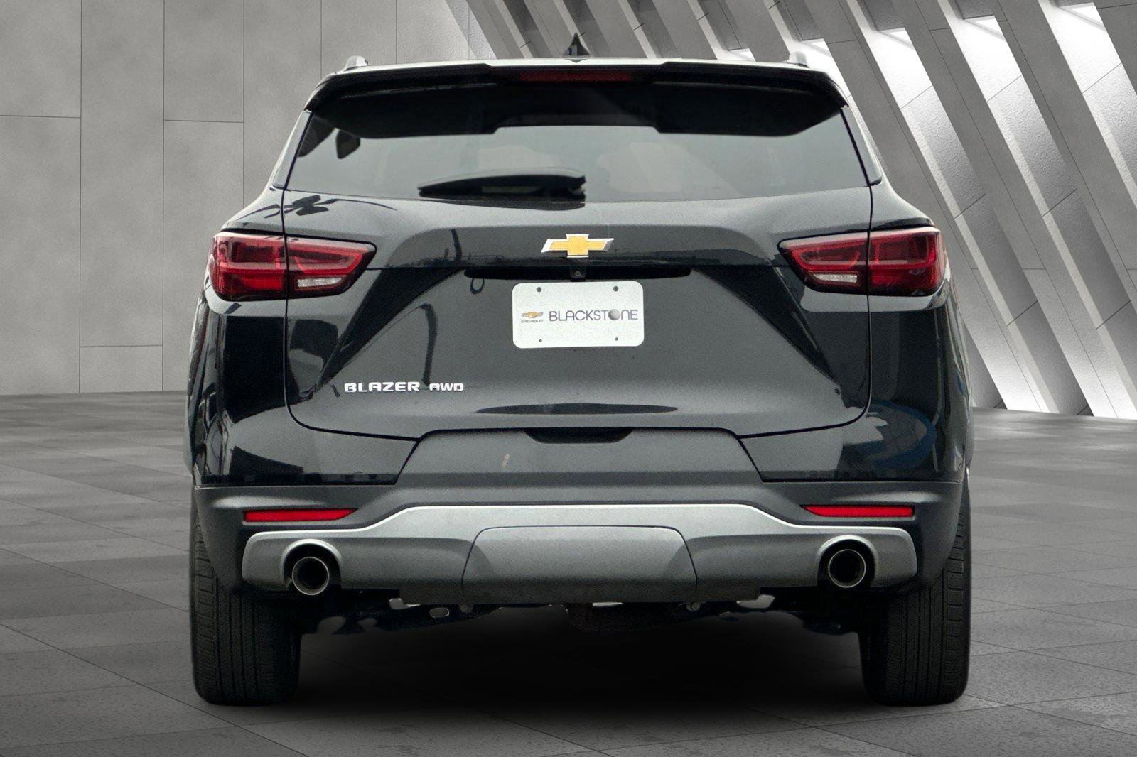 Used 2023 Chevrolet Blazer LT image 5