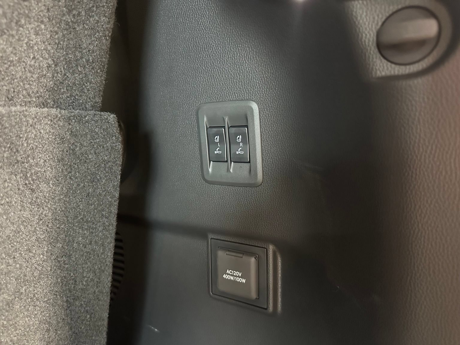 Used 2026 Lexus GX 550 w/ Accessory Package (2T) AWD/4WD image 47