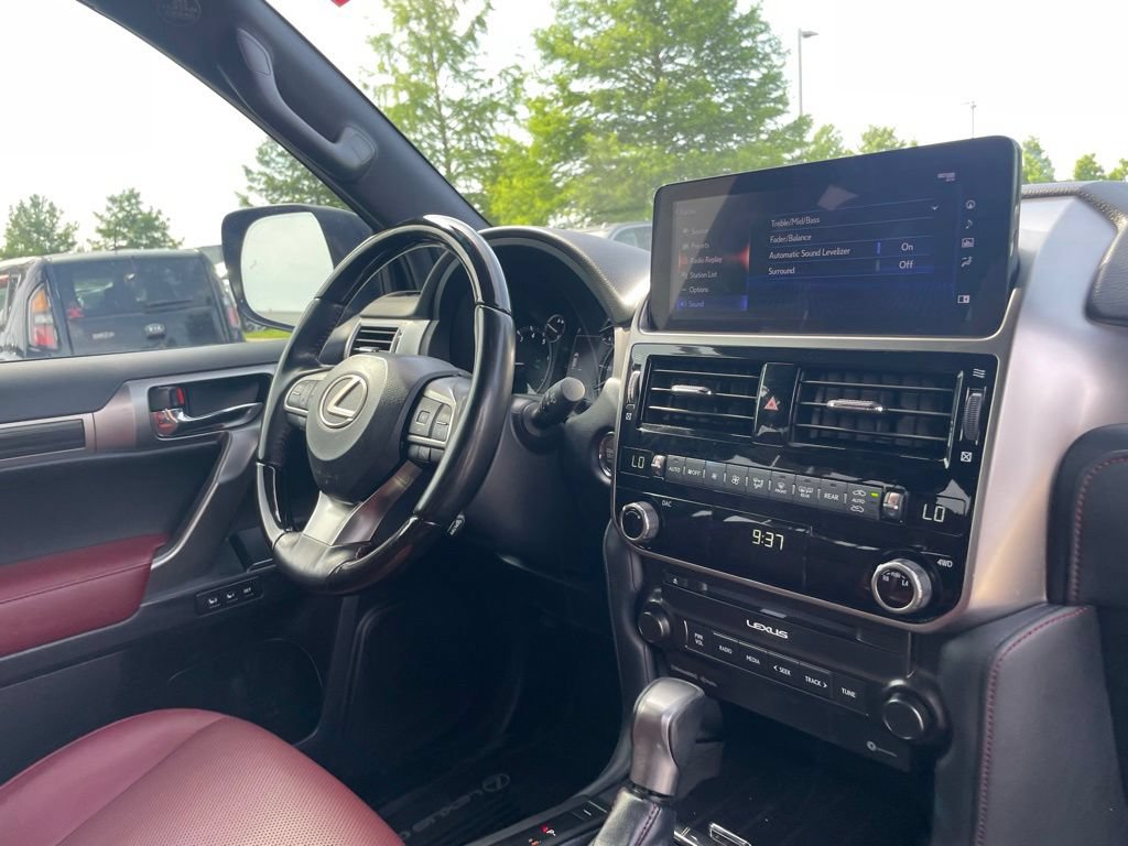 Used 2023 Lexus GX 460 Premium w/ Premium Package AWD/4WD image 30