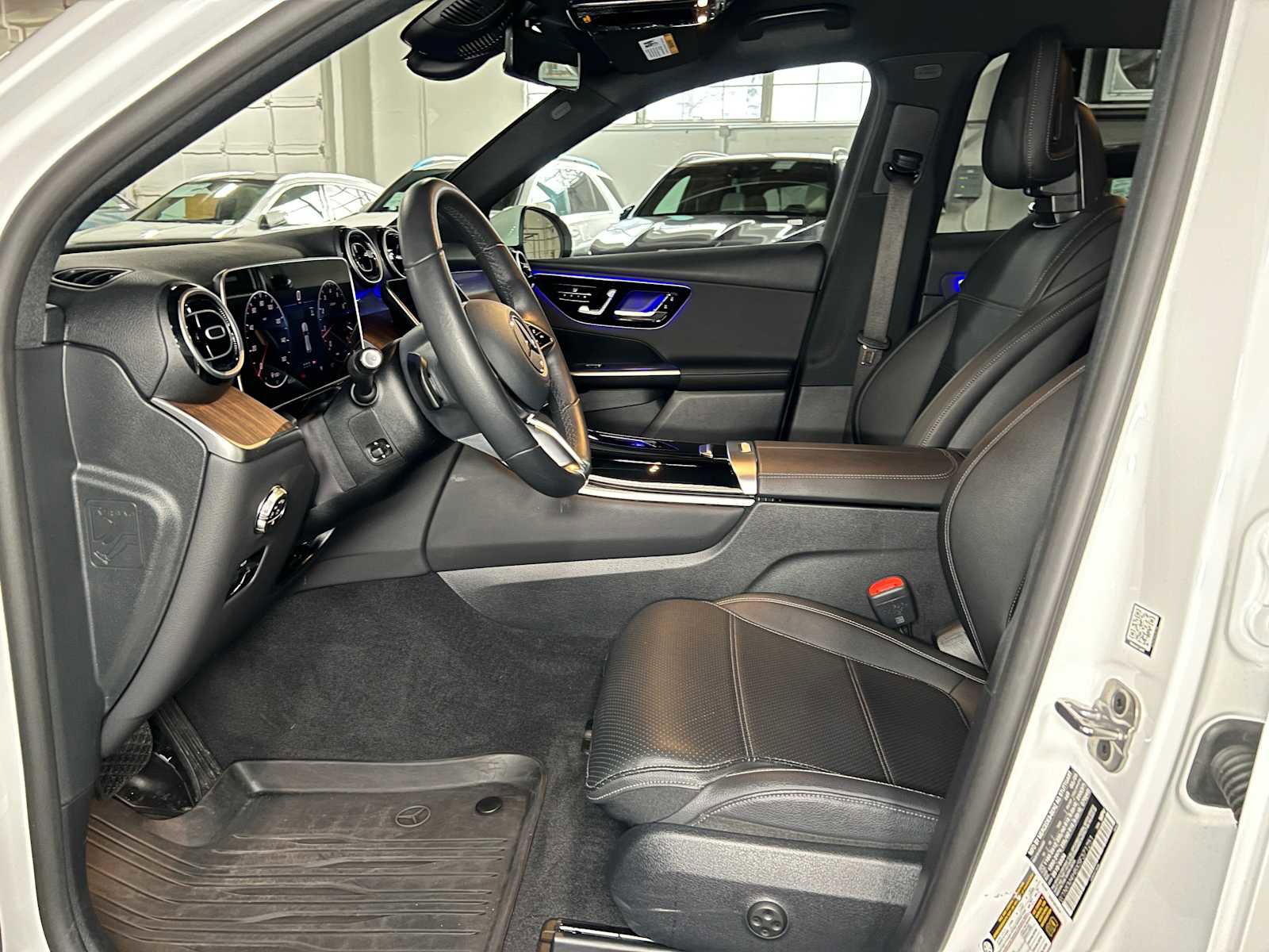 Certified 2025 Mercedes-Benz GLC 300 4MATIC image 20