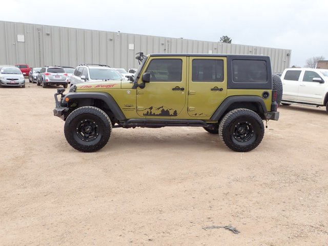Used 2007 Jeep Wrangler Unlimited Sahara image 2