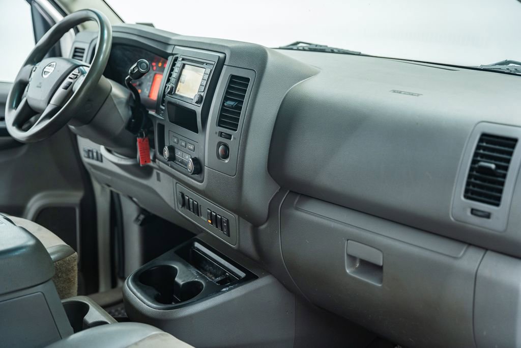 Used 2018 Nissan NV 2500 SV w/ Navigation Package image 14