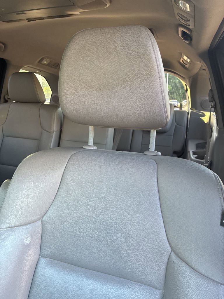 Used 2014 Honda Odyssey Touring image 5