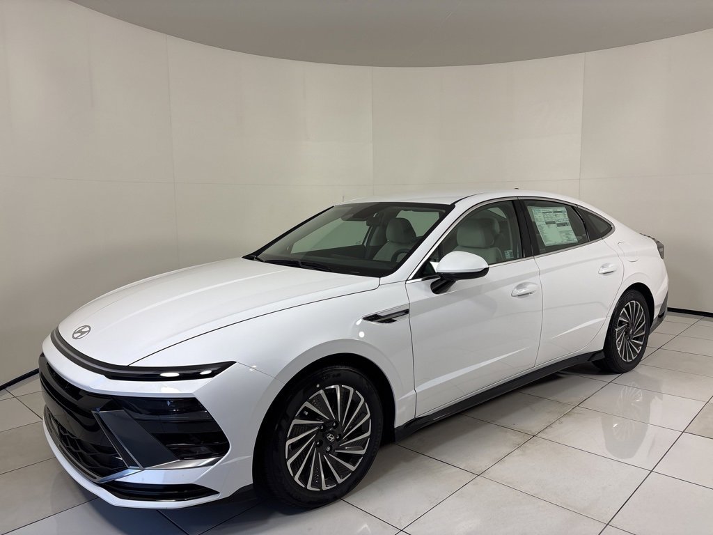 New 2025 Hyundai Sonata SEL