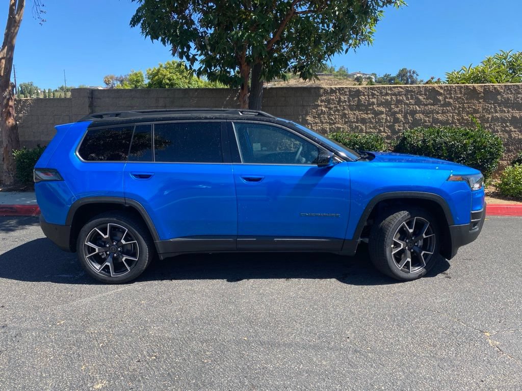 Used 2026 Jeep Cherokee Overland AWD/4WD image 7