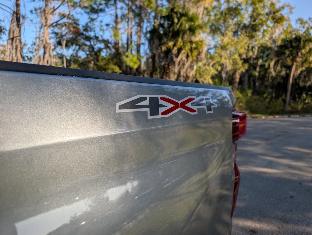 Used 2025 Chevrolet Silverado 1500 LT w/ Protection Package image 11