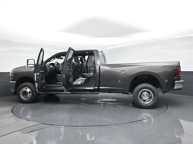 New 2026 RAM 3500 Tradesman AWD/4WD image 63