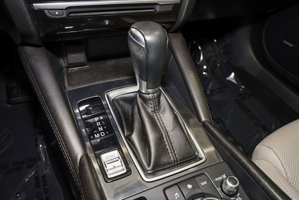 Used 2017 MAZDA MAZDA6 Touring w/ Touring Premium Package image 16