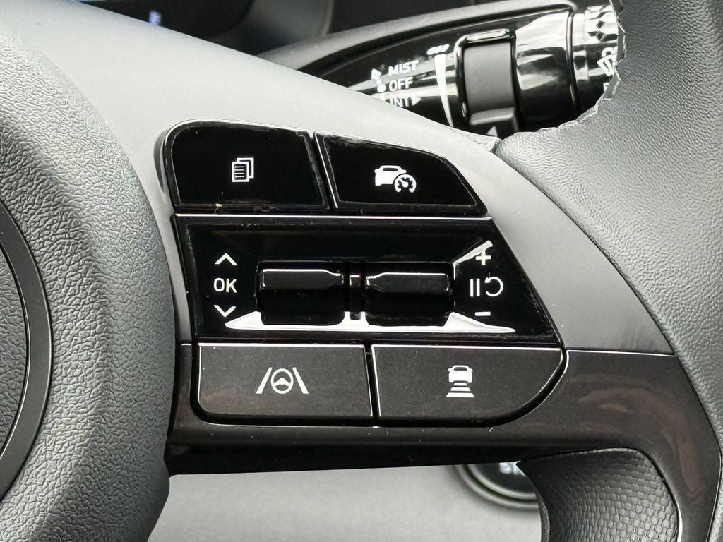 New 2026 Hyundai Elantra SEL Sport FWD image 20