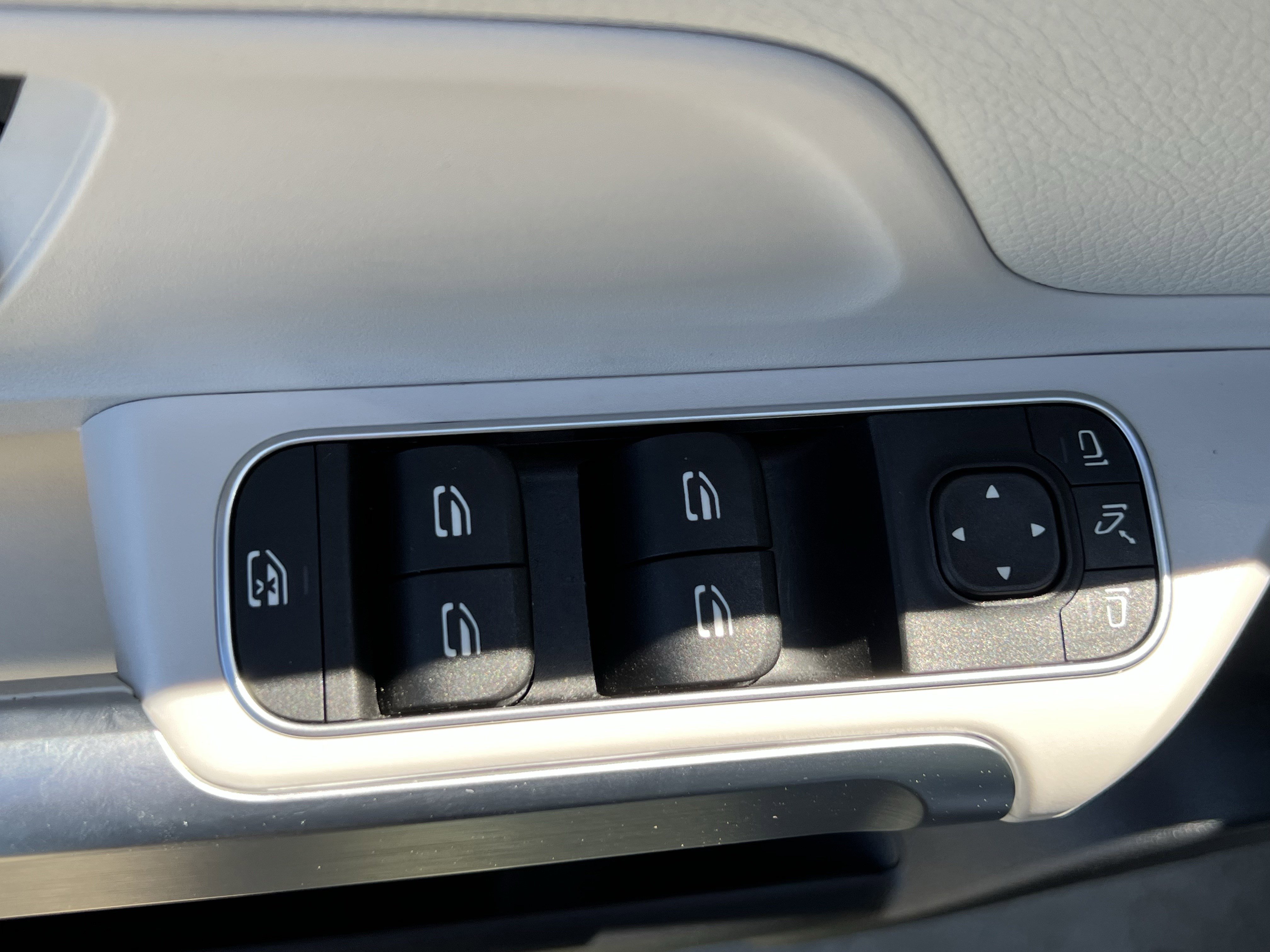 Certified 2022 Mercedes-Benz GLB 250 4MATIC image 15