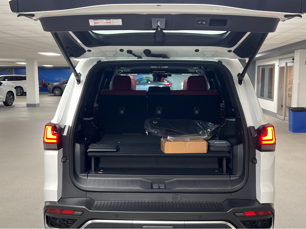 New 2026 Lexus LX 700h F Sport AWD/4WD image 29