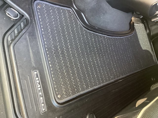 Used 2019 RAM 1500 Limited image 19