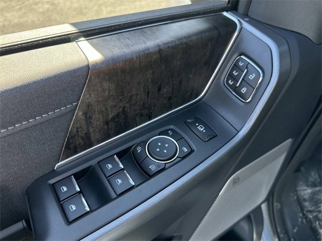 New 2026 Ford F350 Lariat image 17