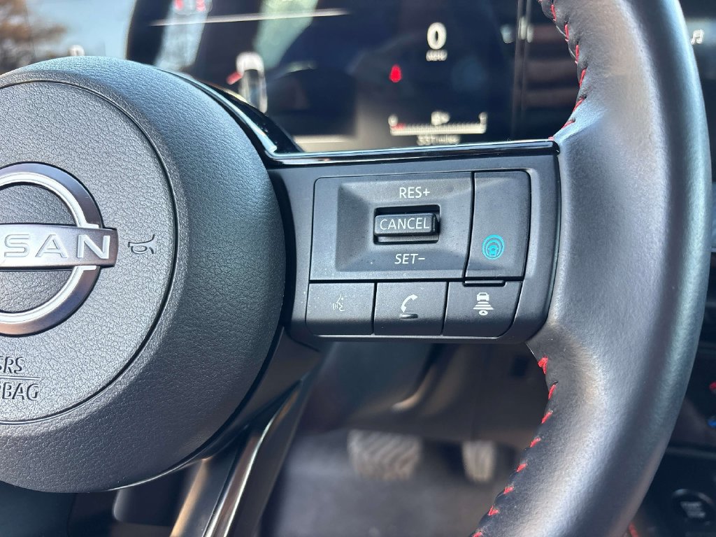 Certified 2026 Nissan Kicks SR w/ Cold Weather Package AWD/4WD image 18