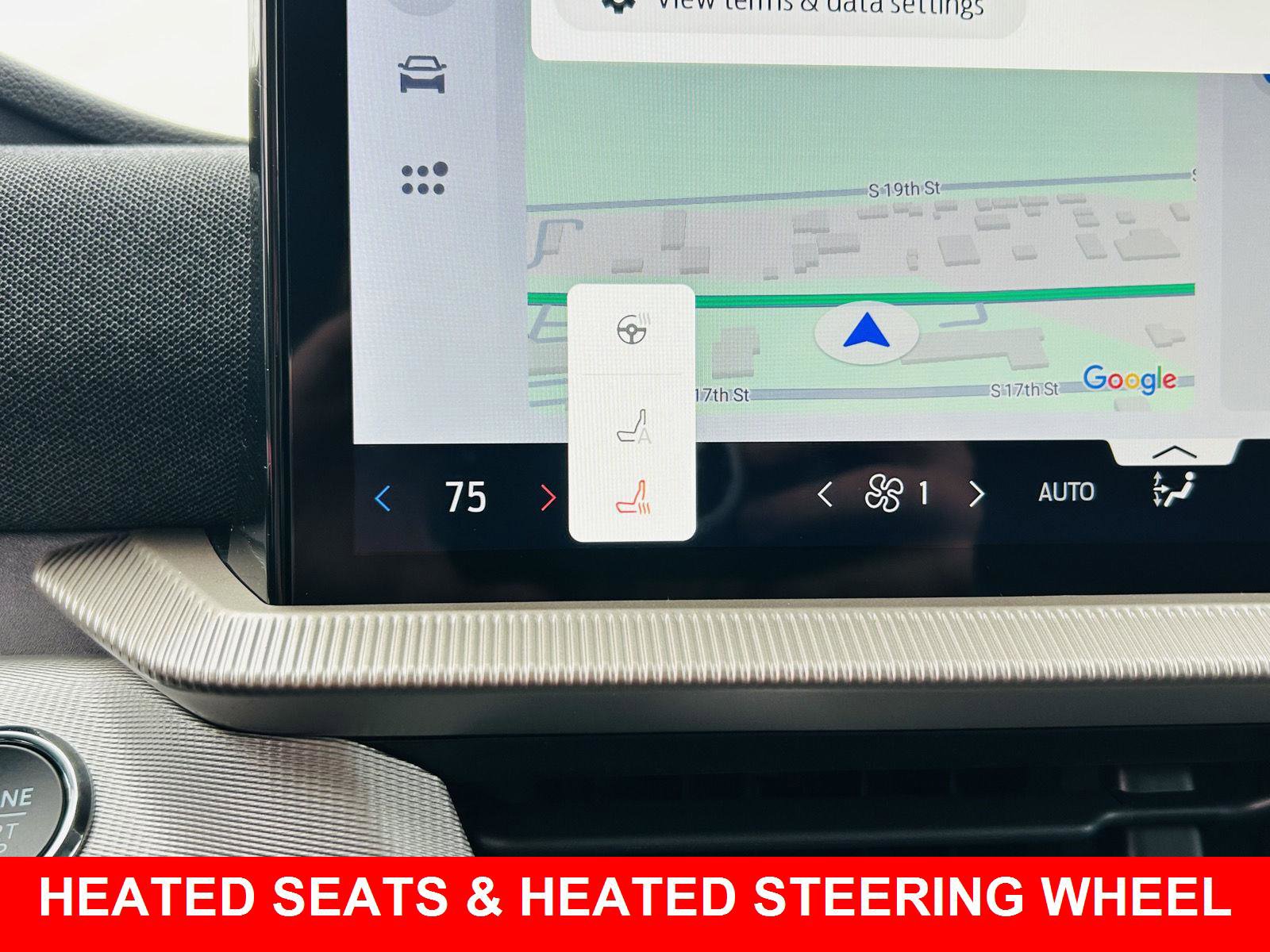 New 2026 Ford Explorer Active w/ Active Comfort Package image 5