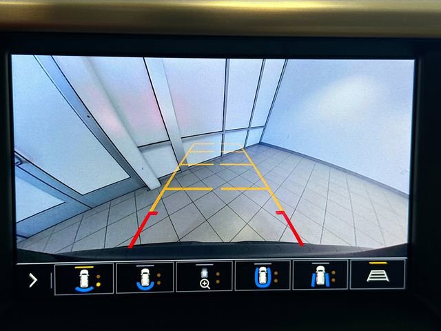 Used 2020 GMC Acadia Denali image 14