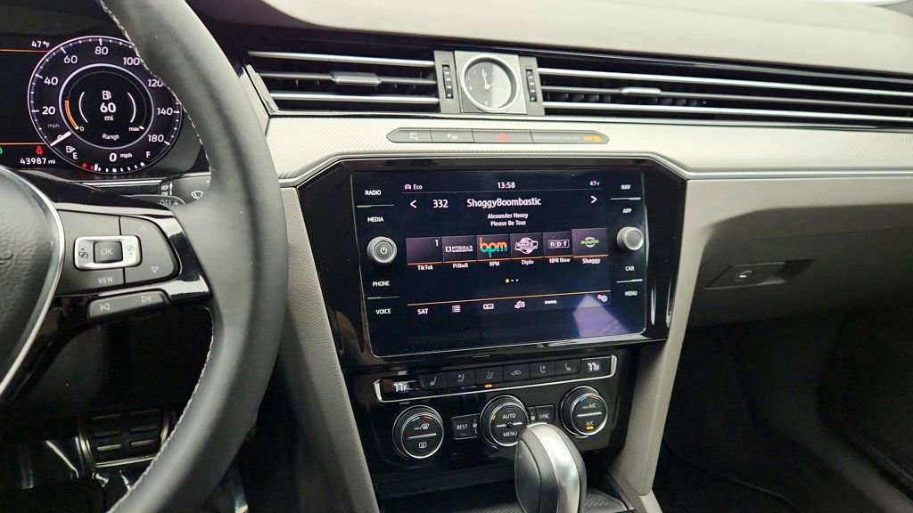 Used 2019 Volkswagen Arteon SEL Premium image 18