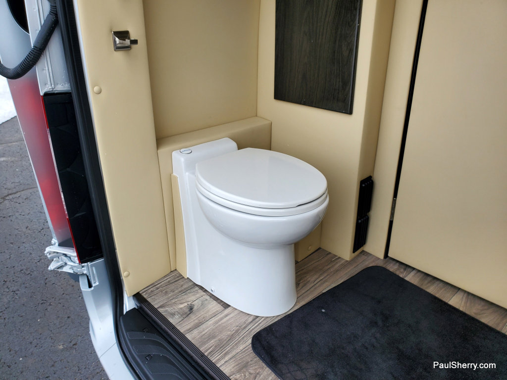 Used 2021 Mercedes-Benz Sprinter 2500 image 21