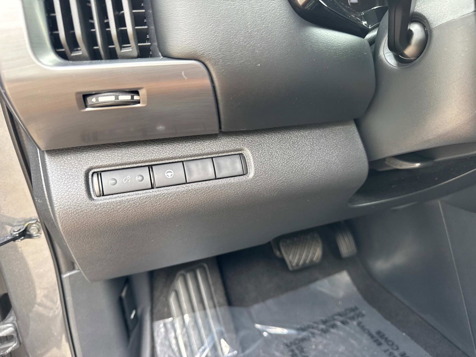 Used 2023 Nissan Pathfinder Rock Creek image 31