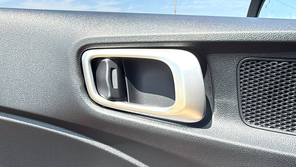 New 2026 Hyundai Venue SEL FWD image 17