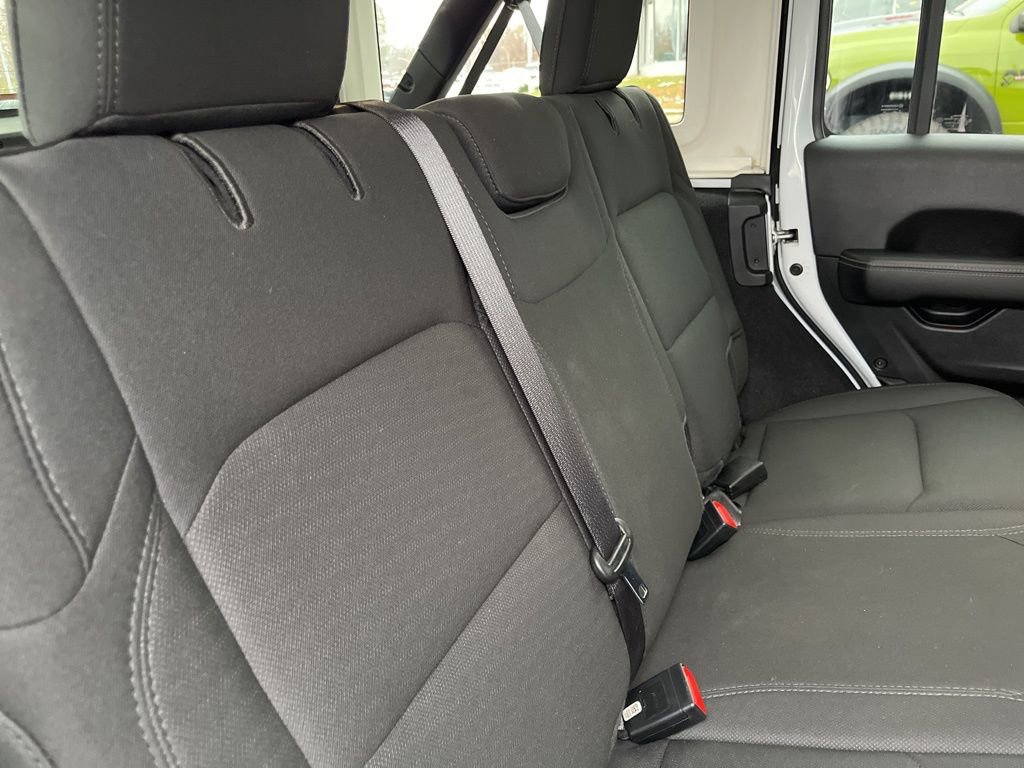 Used 2021 Jeep Wrangler Unlimited Sahara w/ Dual Top Group image 42